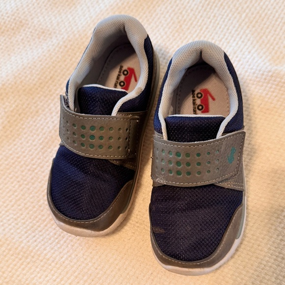 SEE KAI RUN Ryder FlexiRun Blue & Grey Toddler Kids Sneakers Velcro Tennis Shoes - Picture 9 of 16